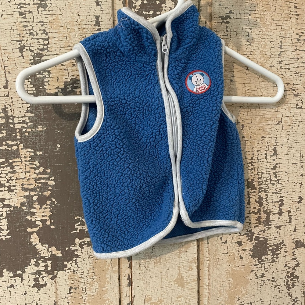 2 Baby’s Vest both 24 Months